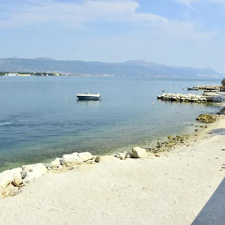 Апартаменты Vinka-4 By Interhome